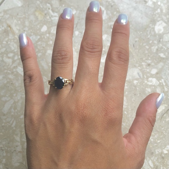 Sapphire Yellow Gold Modern Vintage Ring - Picture 2 of 11